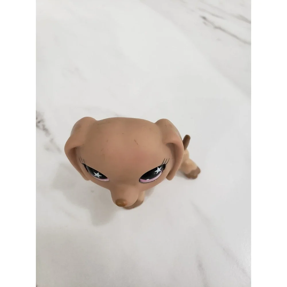 Littlest Pet Shop Authentic Dachshund Dog‎ # 932